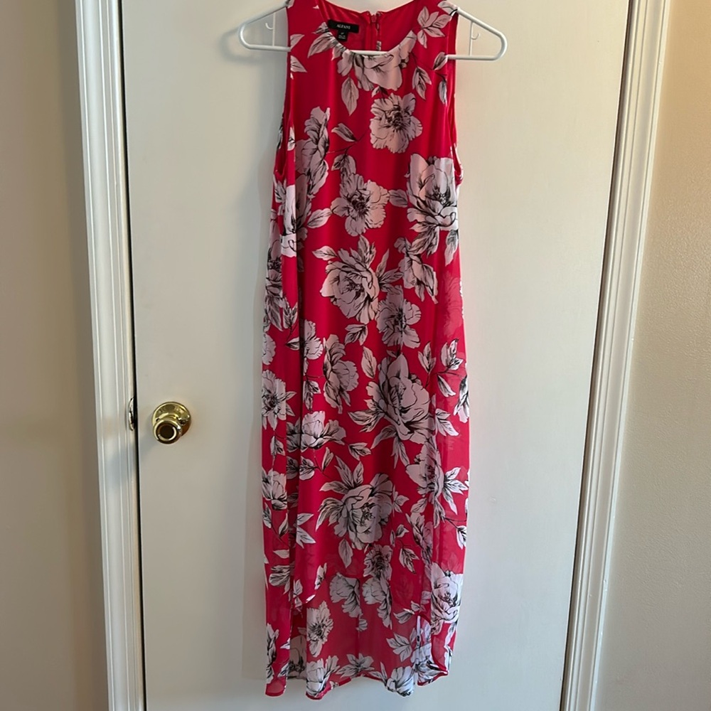 Alfani Red and White Sleeveless Sundress with knee length lining.